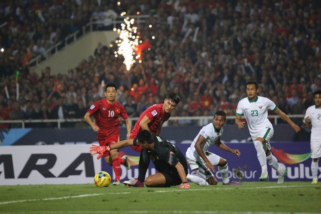 Bóng đá Việt Nam - Bán kết AFF Cup 2016, Việt Nam vs Indonesia: Ngày nước mắt hơn mưa (Hình 3).